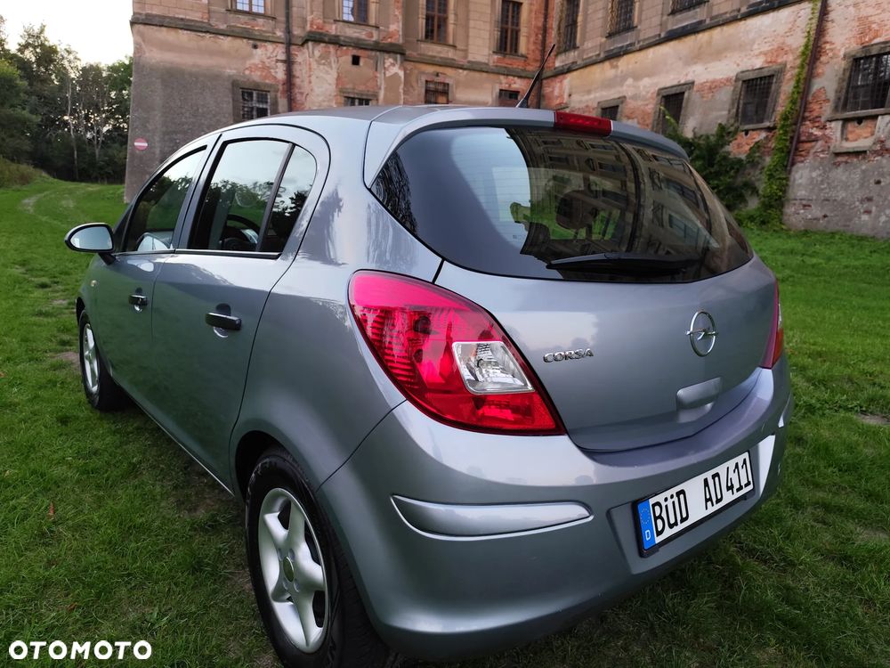Opel Corsa 1.2 16V Easytronic Cosmo - 36
