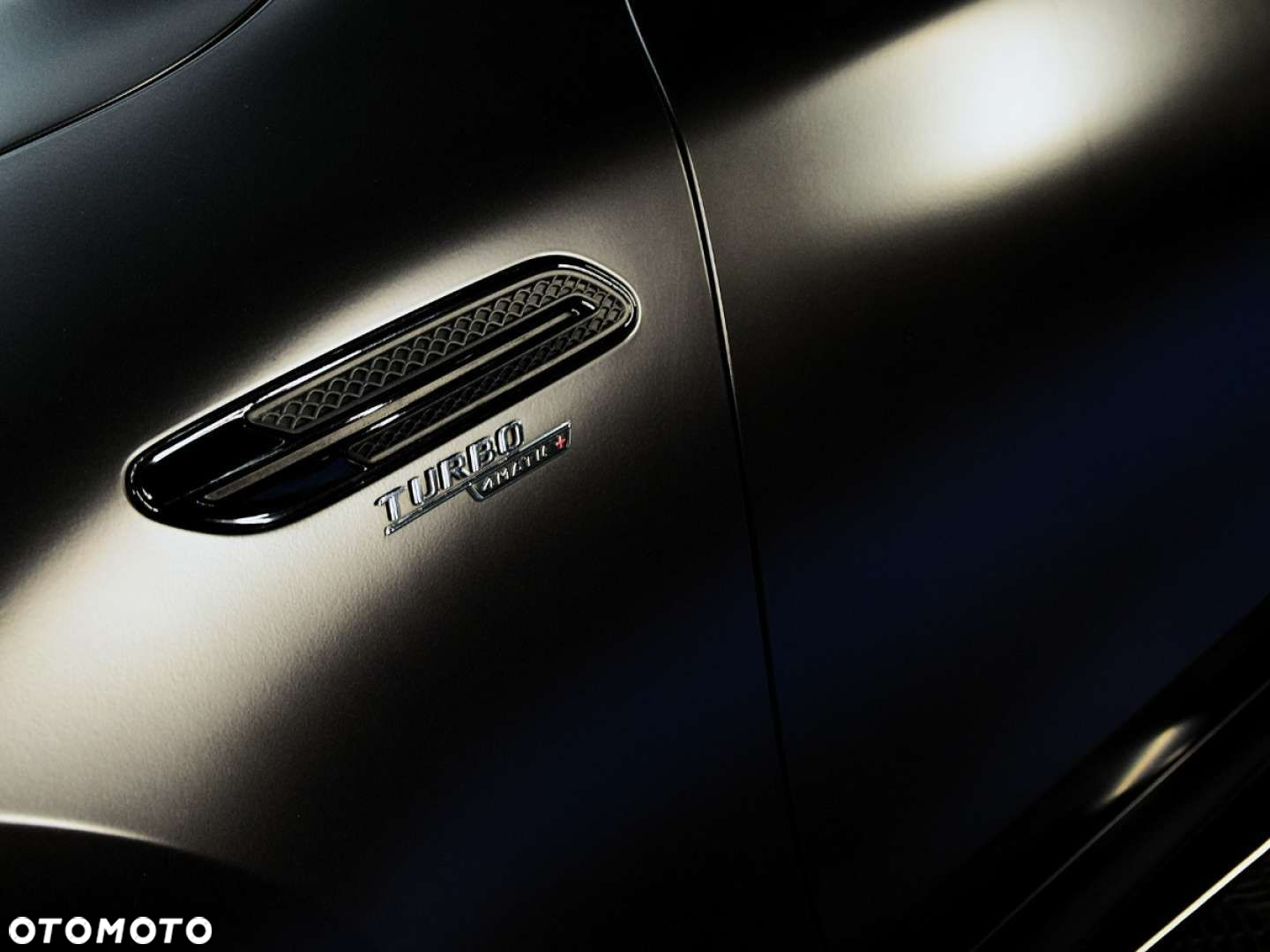 Mercedes-Benz AMG GT 43 4-Matic+ - 22