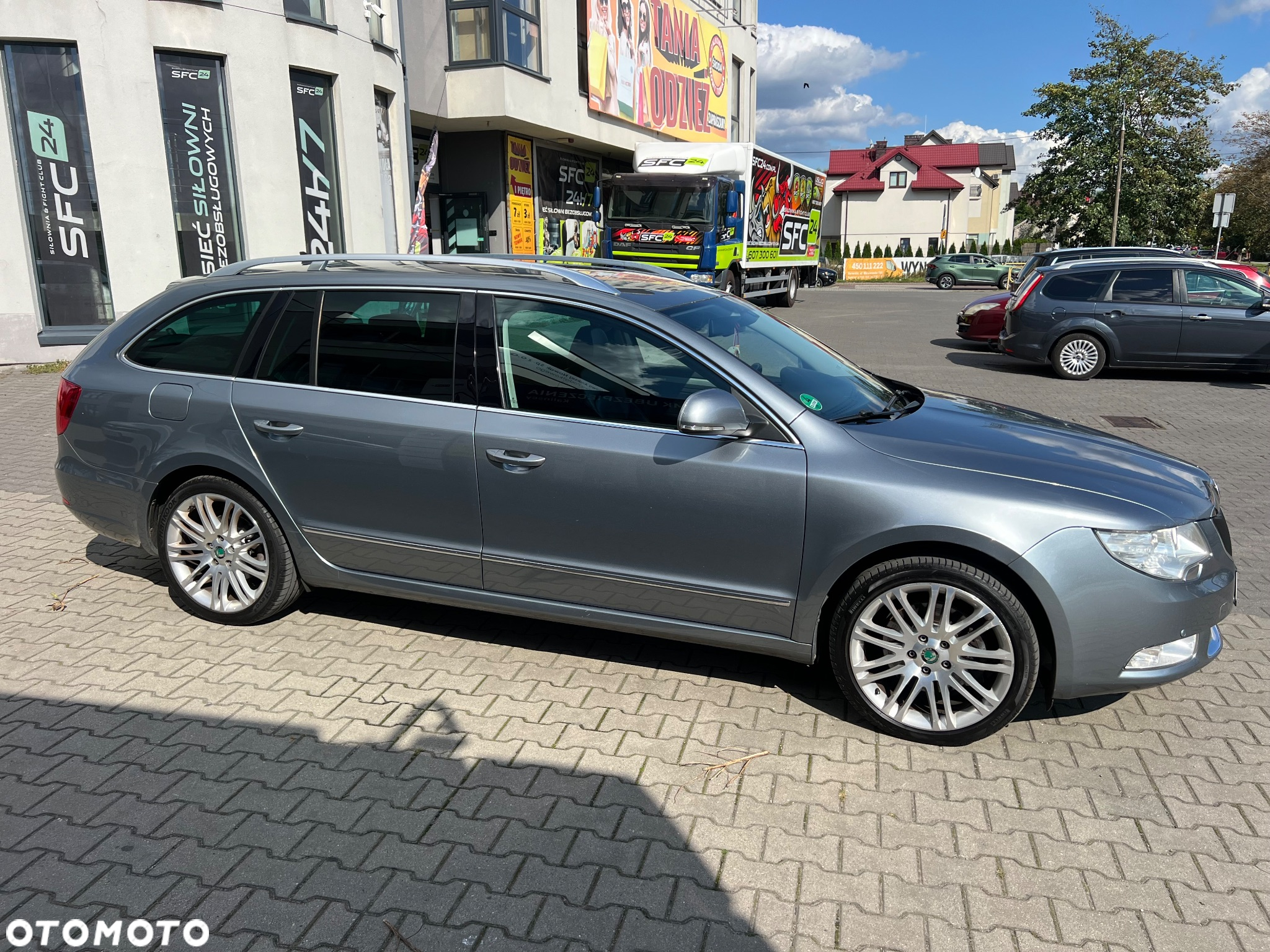 Skoda Superb 1.8 TSI DSG Elegance - 6
