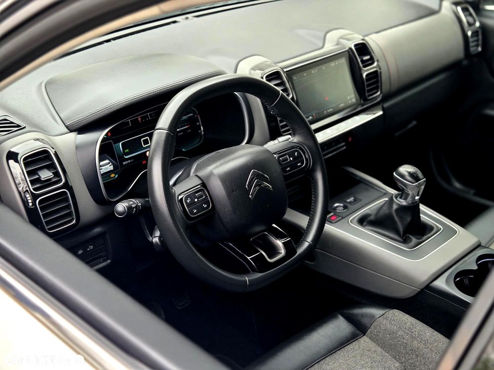 Citroën C5 Aircross 1.2 PureTech Live - 29