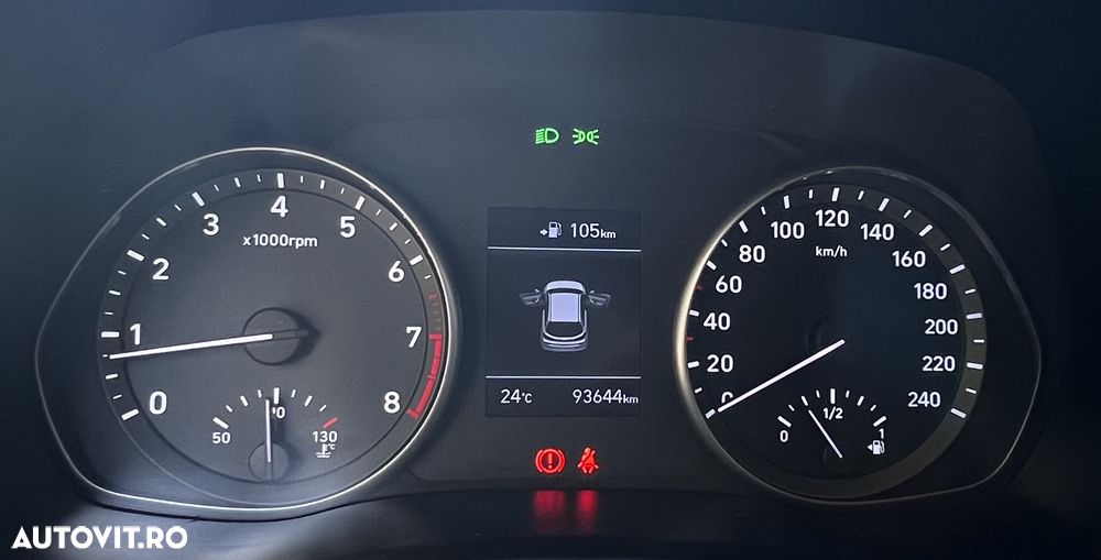 Hyundai i30 1.4 100CP 5DR M/T Highway+ - 8