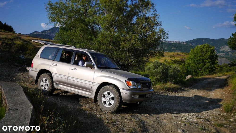 Lexus LX - 5