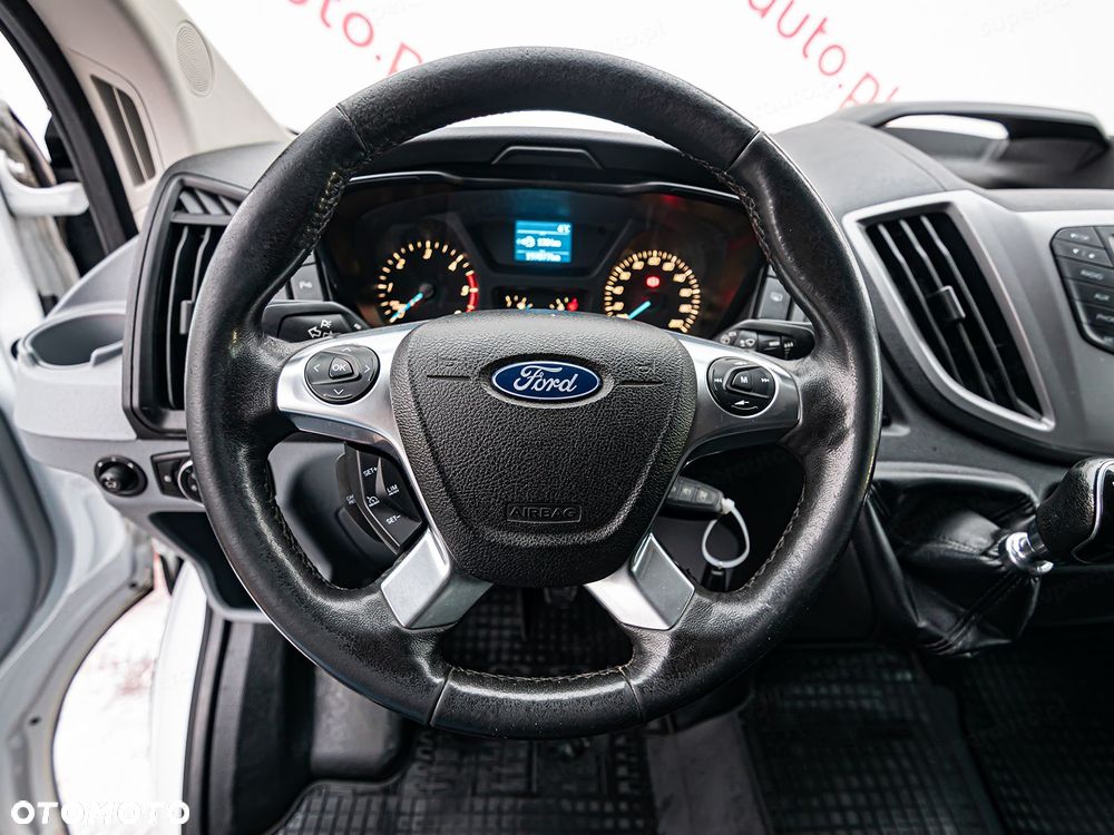 Ford Transit - 17