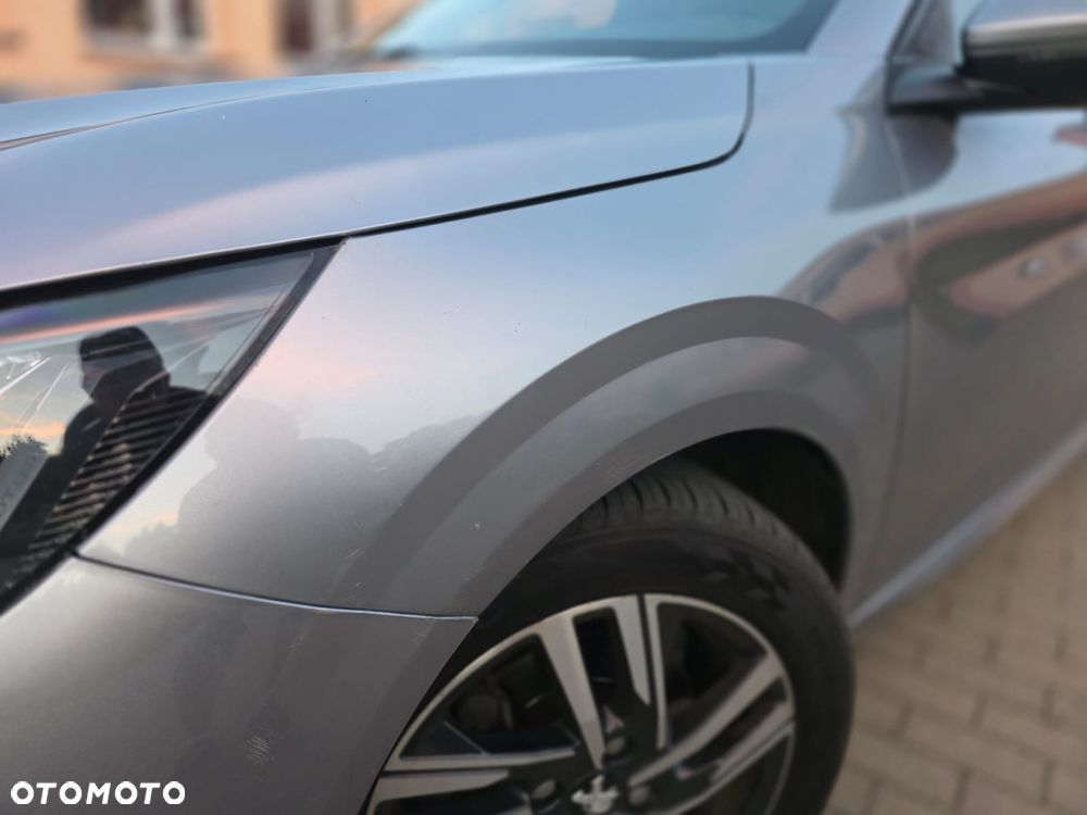 Peugeot 208 PureTech 100 Allure - 7