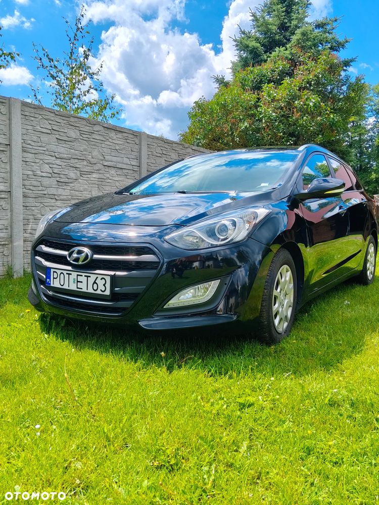 Hyundai i30 1.6 D Classic + DCT - 1