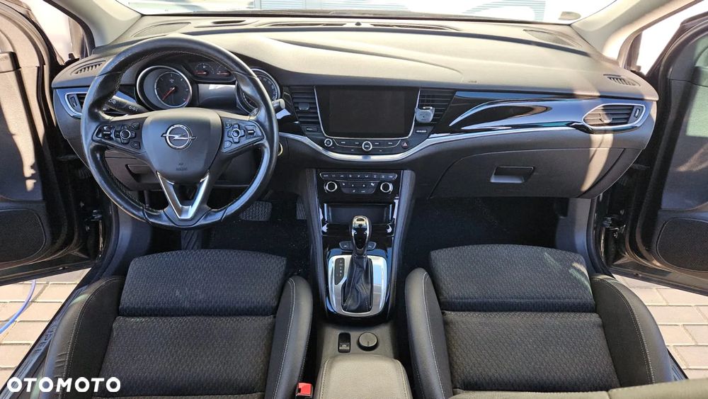 Opel Astra 1.6 CDTI Elite - 9