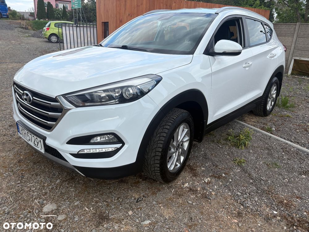 Hyundai Tucson 1.6 GDI BlueDrive Comfort 2WD - 2