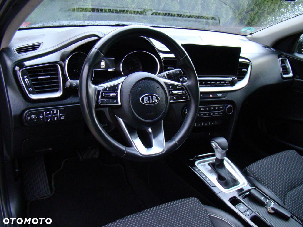 Kia XCeed 1.5 T-GDI OPF DCT7 JBL Sound Edition - 26
