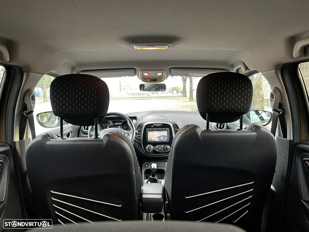 Renault Captur 1.5 dCi Expression - 11