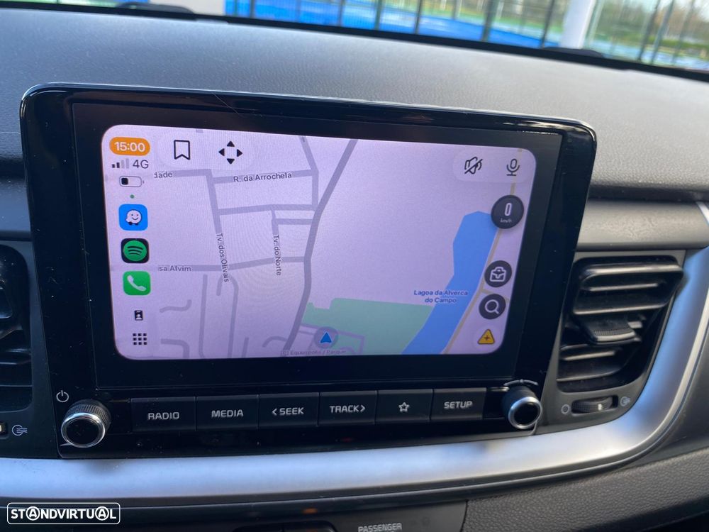 Kia Stonic 1.2 by FILA - 22