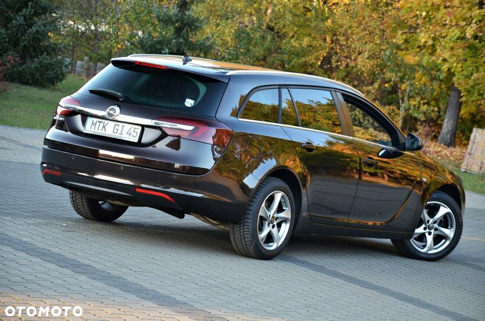 Opel Insignia - 13
