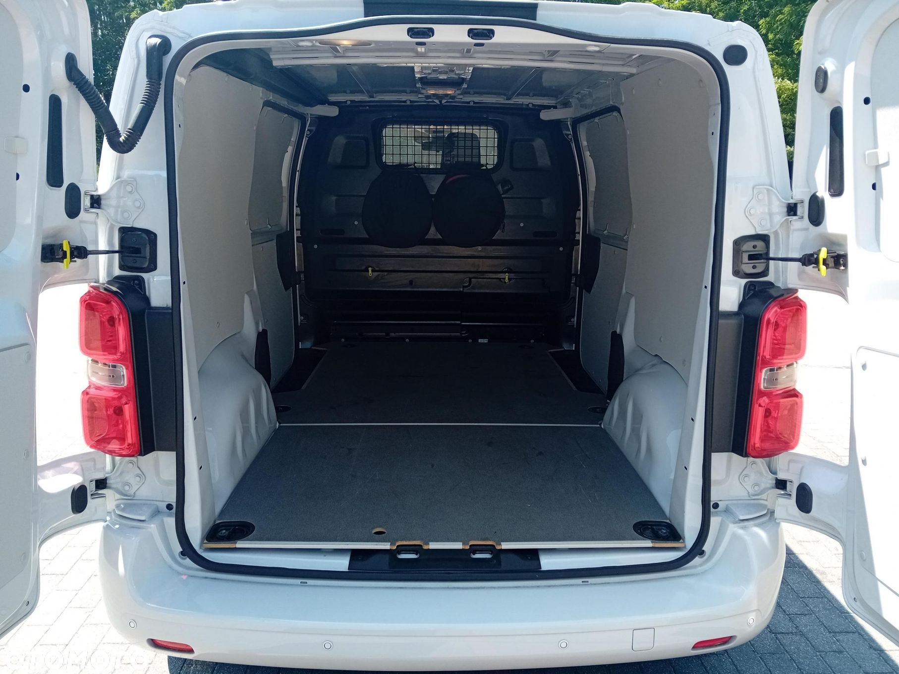 Toyota PROACE - 11
