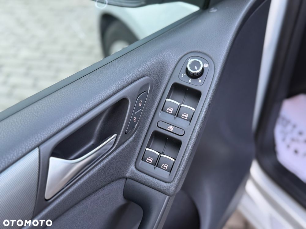 Volkswagen Golf 1.4 TSI Style - 34