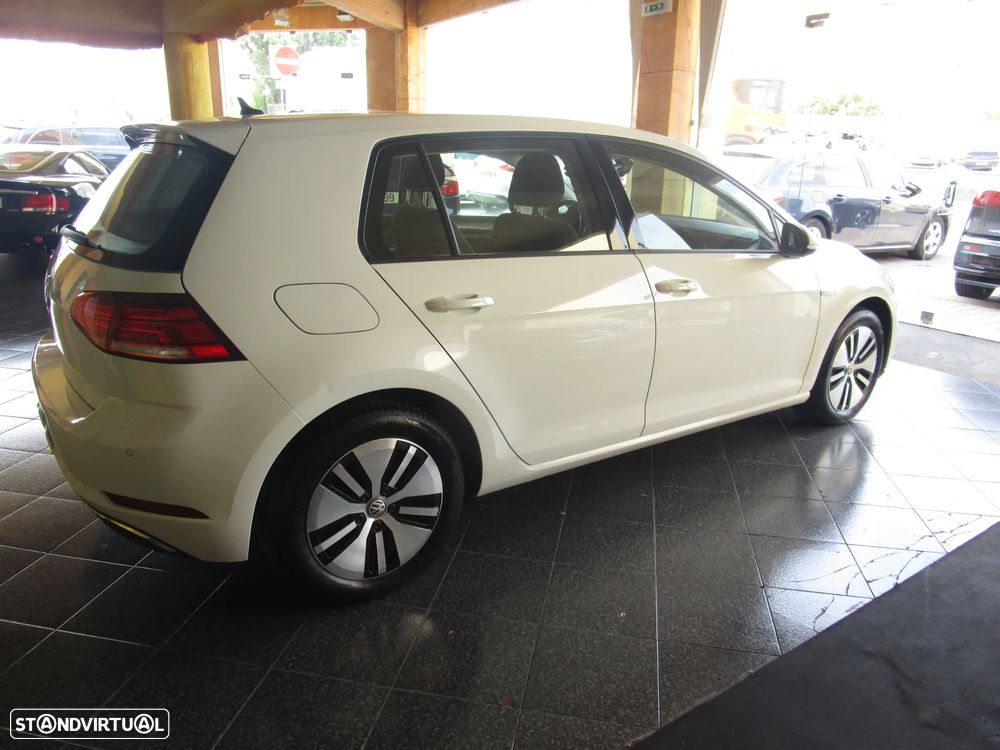 VW e-Golf AC/DC - 2