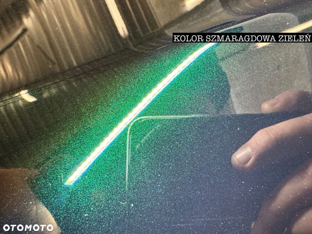 Mercedes-Benz Klasa E - 23