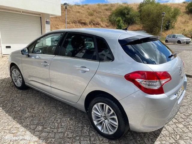 Citroën C4 1.2 PureTech Feel - 10