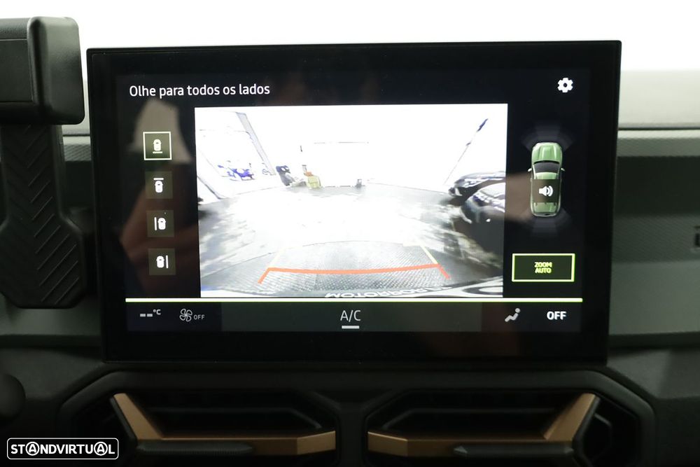 Dacia Duster 1.6 Hybrid Extreme - 11