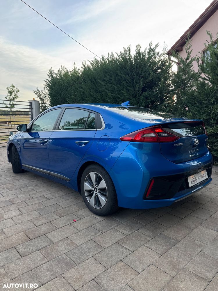 Hyundai IONIQ - 5