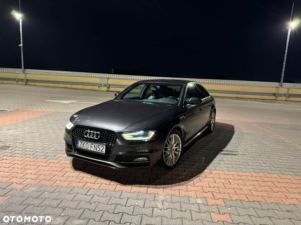 Audi A4 Limousine - 2