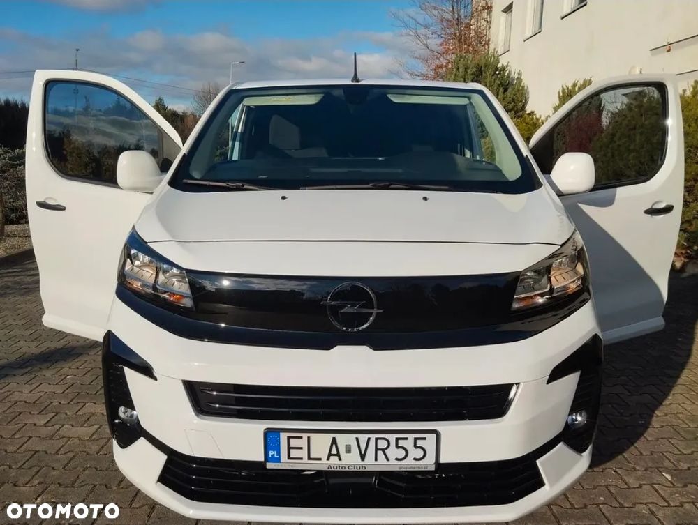 Opel Vivaro Lang - 21