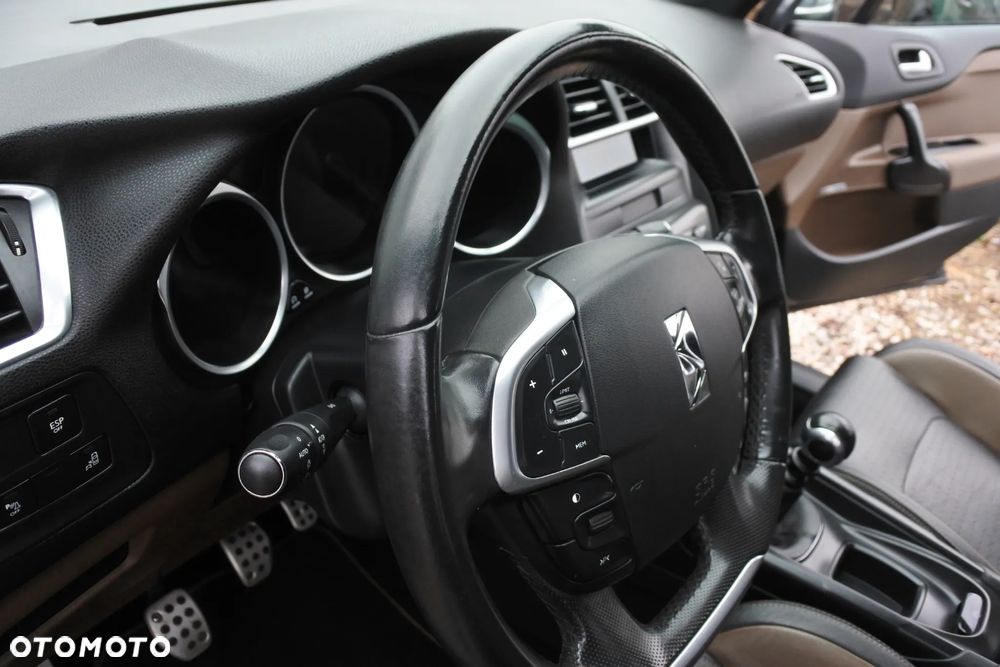 Citroën DS4 THP 200 Pure Pearl - 17