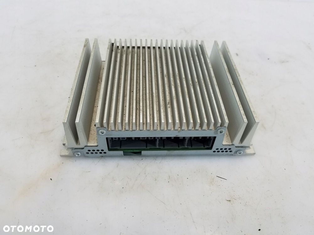 WZMACNIACZ HYUNDAI IX35 963702S300 - 1