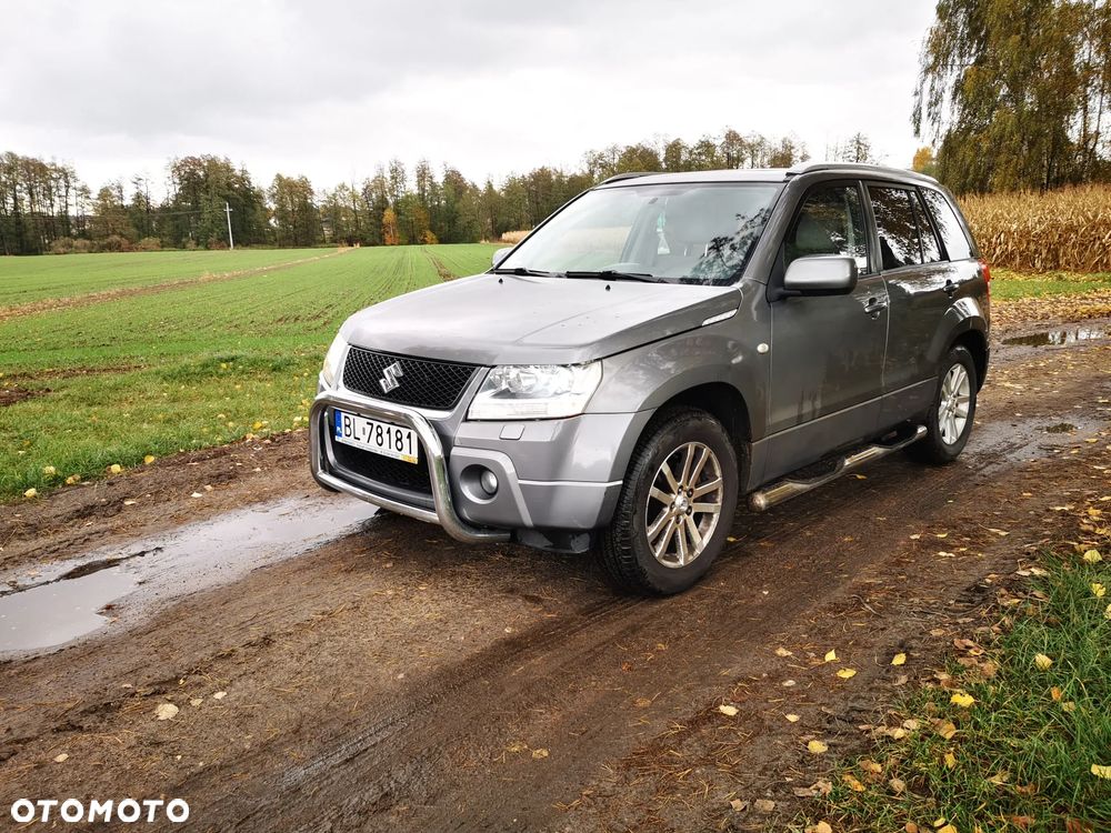 Suzuki Grand Vitara 2.0 20th Anniversary - 8