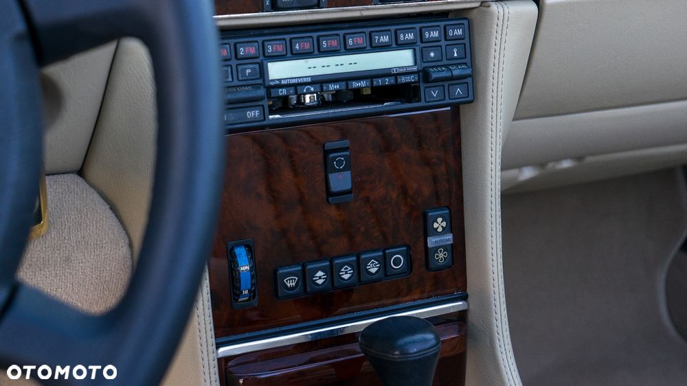 Mercedes-Benz SL - 23