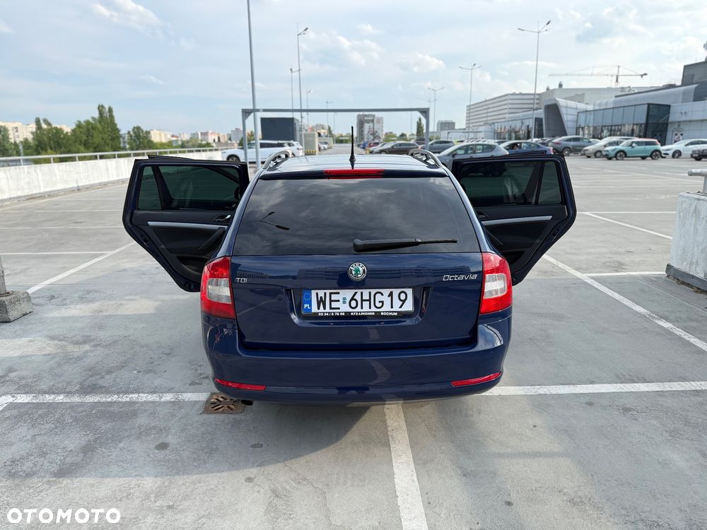 Skoda Octavia 1.6 TDI Family - 8