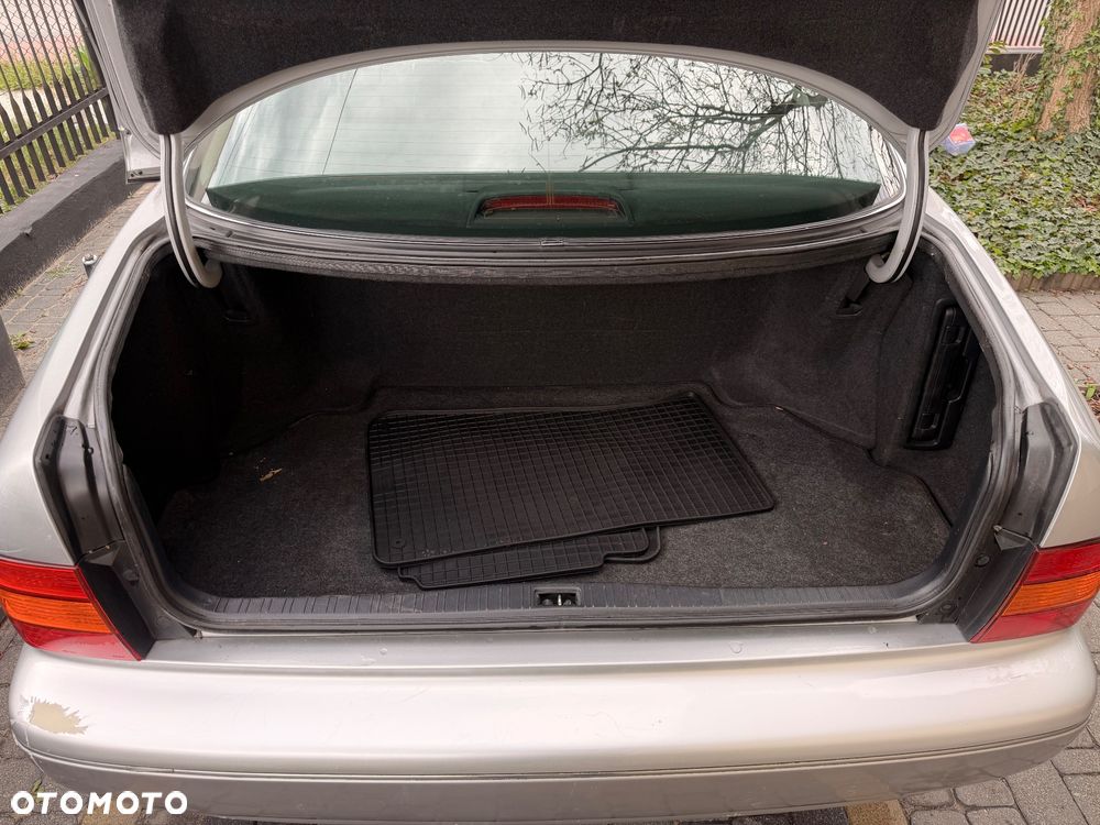Lexus LS Standard - 21
