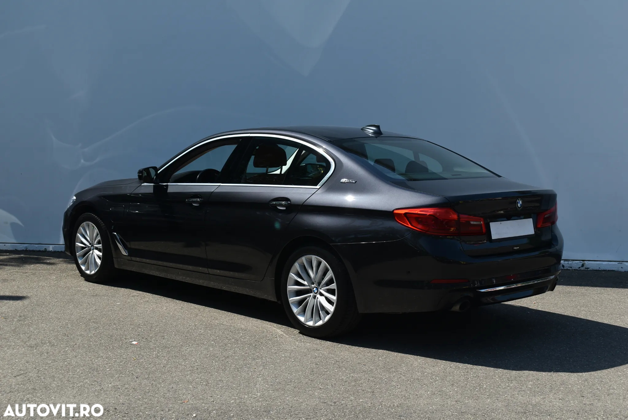 BMW Seria 5 530e AT PHEV - 13