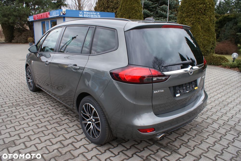 Opel Zafira 2.0 D Start/Stop Active - 9