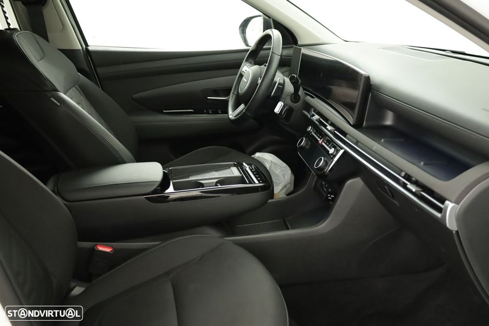 Hyundai Tucson 1.6 T-GDI PHEV e-Vanguard - 23