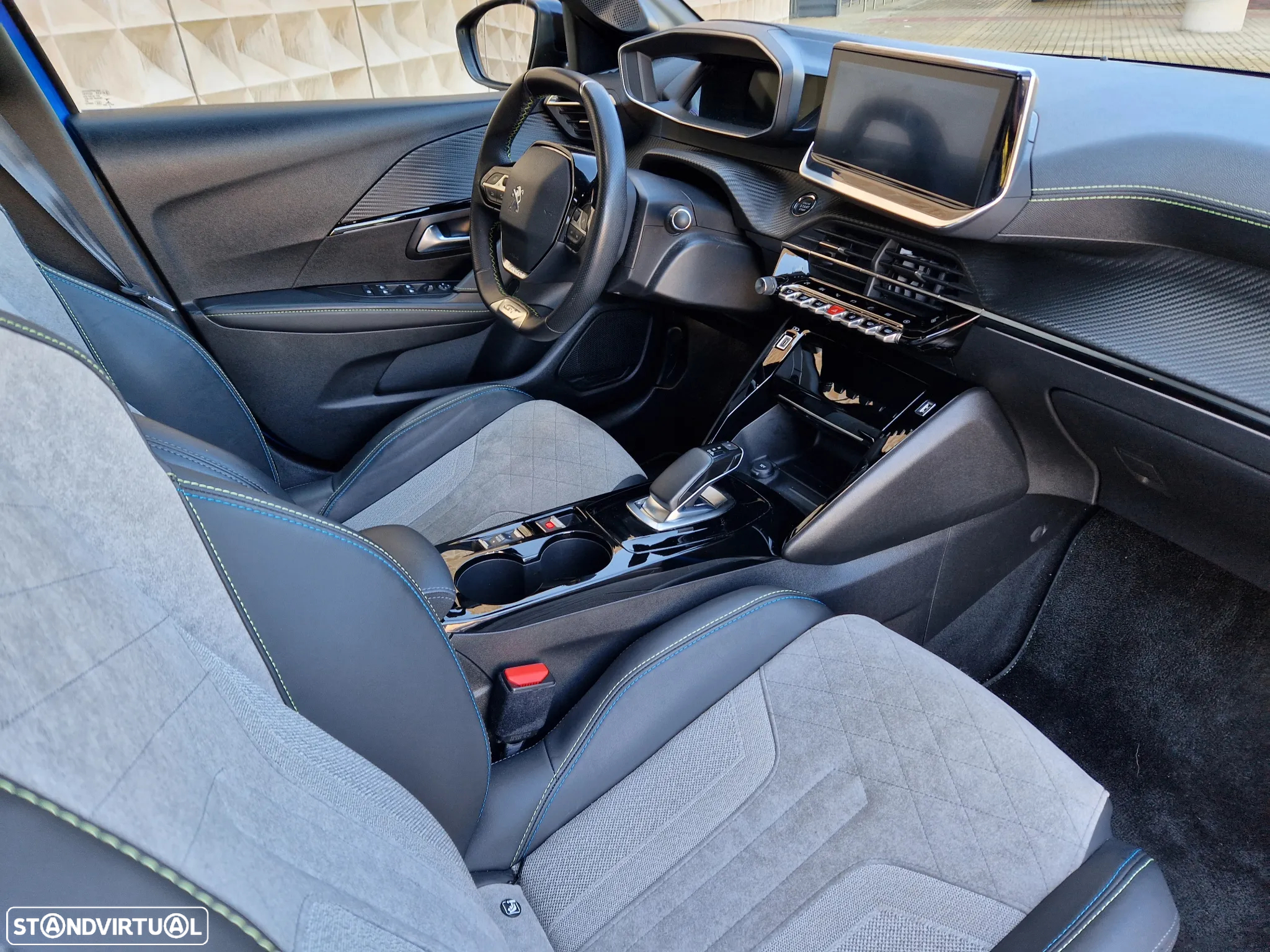 Peugeot e-208 50 kWh GT Line - 17