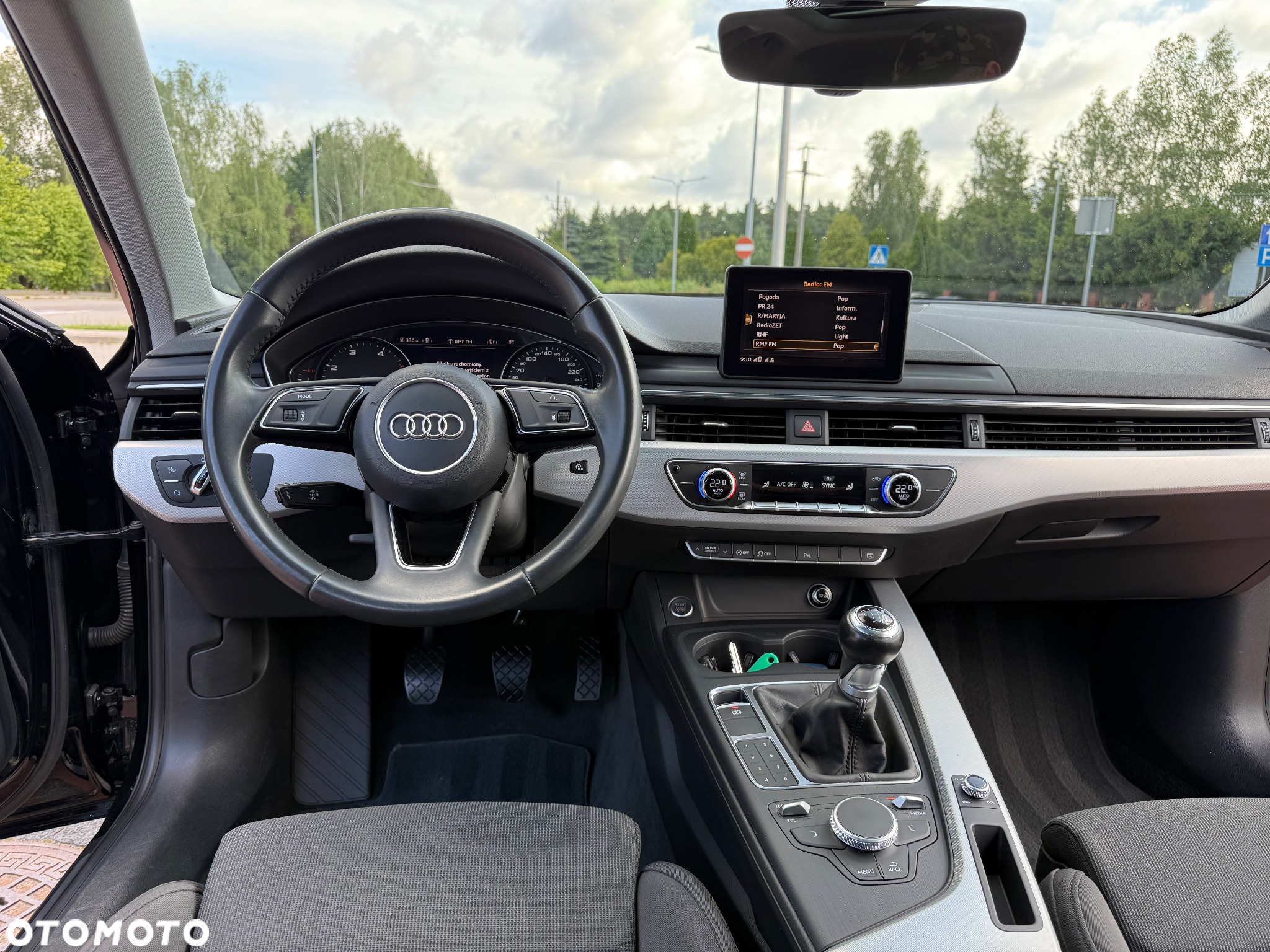 Audi A4 Avant 2.0 TDI - 19