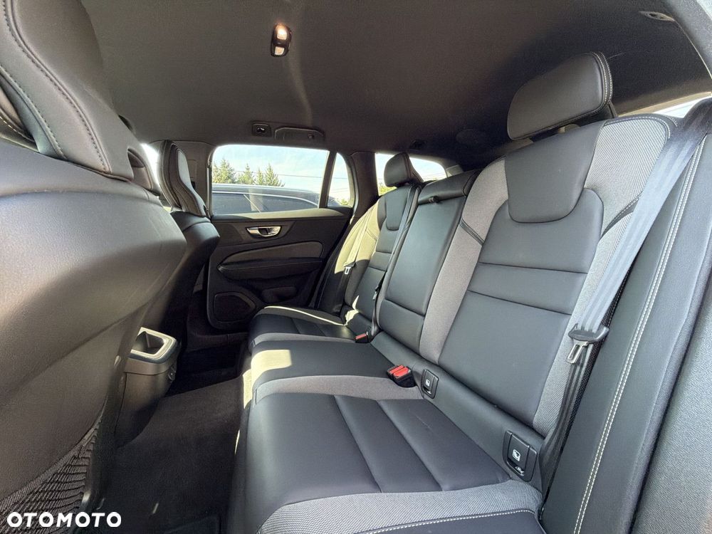 Volvo V60 - 12