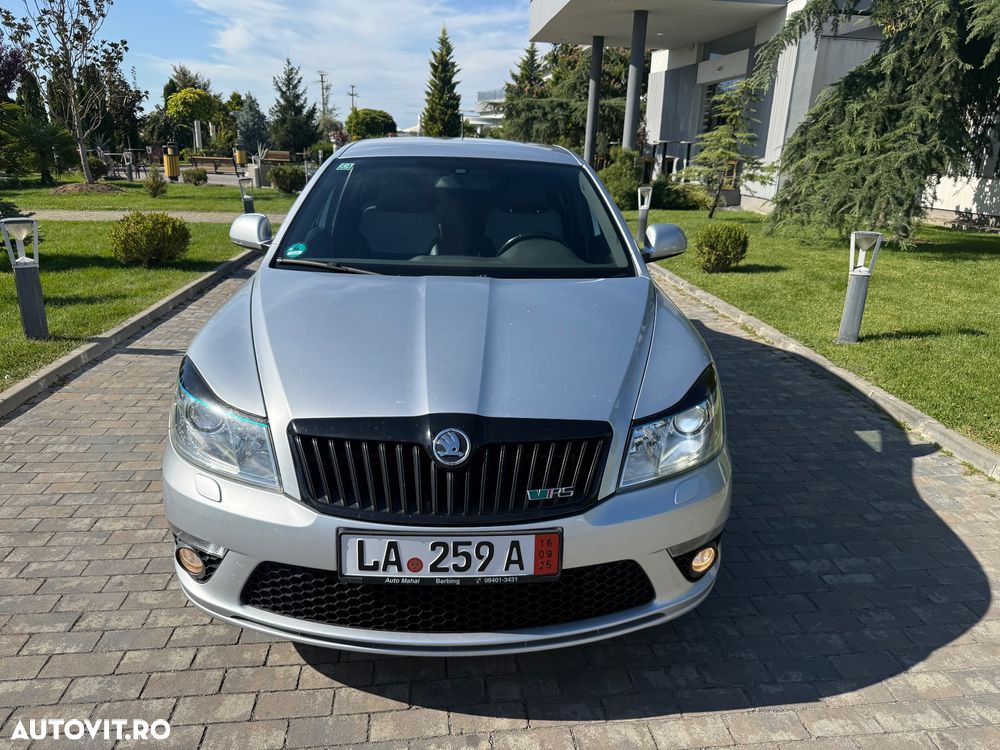 Skoda Octavia 2.0 TDI CR DPF RS - 5