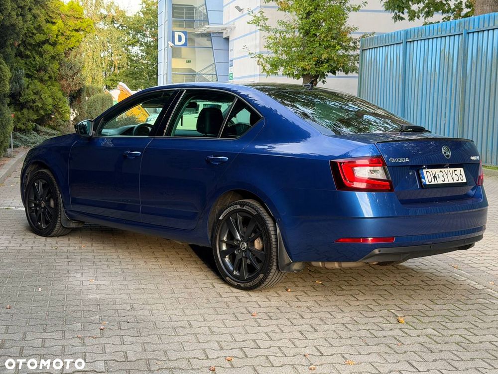 Skoda Octavia - 4