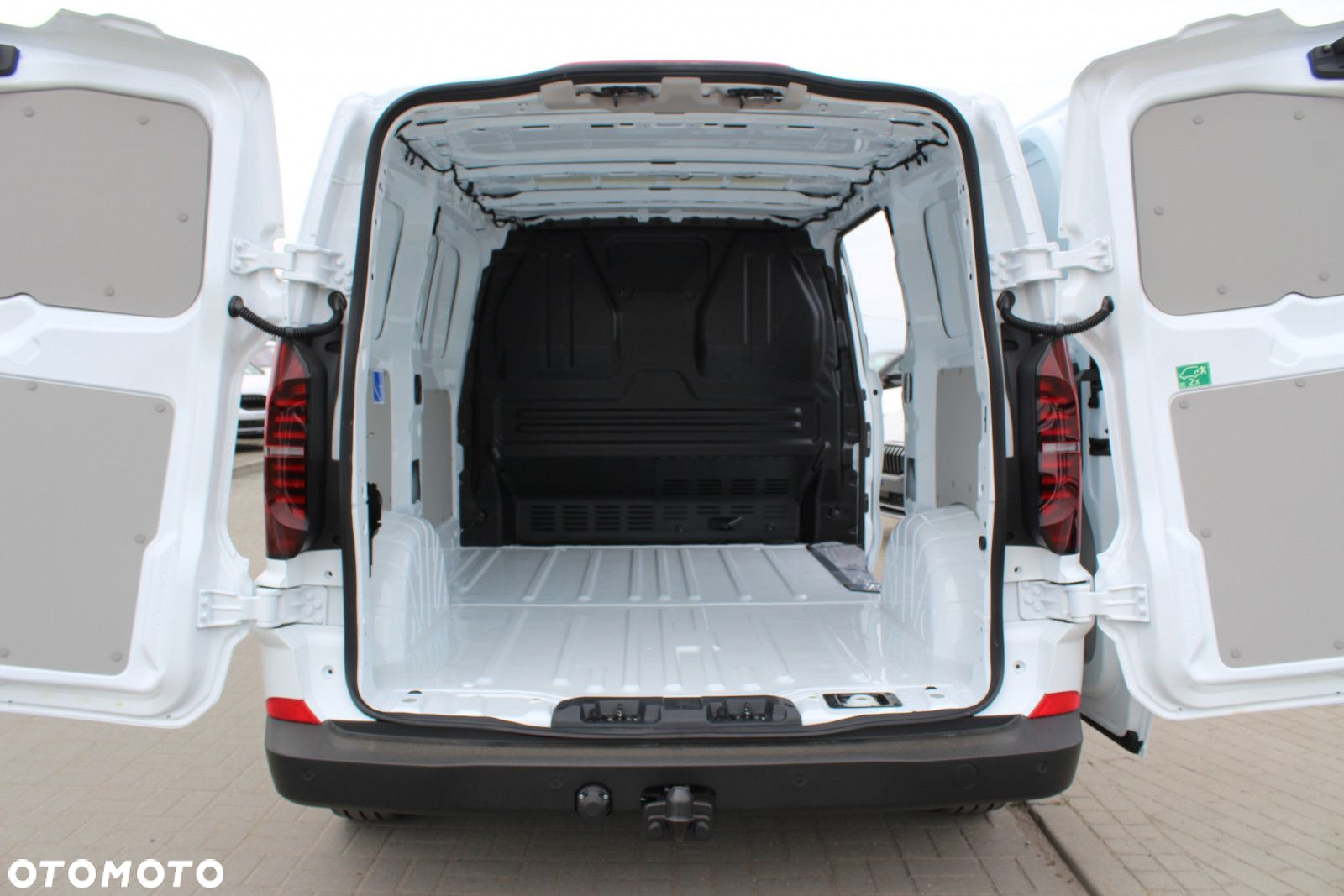 Volkswagen Transporter 2.0 TDI Manual - 7