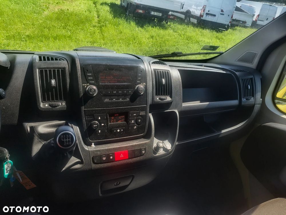 Citroën Jumper 9 osób - 14