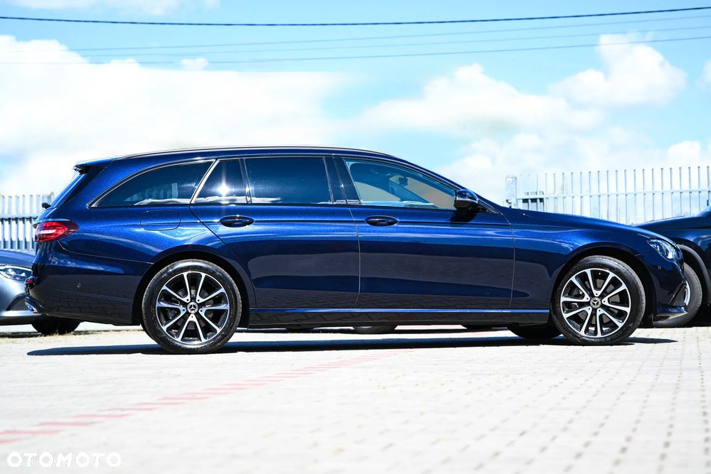 Mercedes-Benz Klasa E 220 d 9G-TRONIC Night Edition - 7