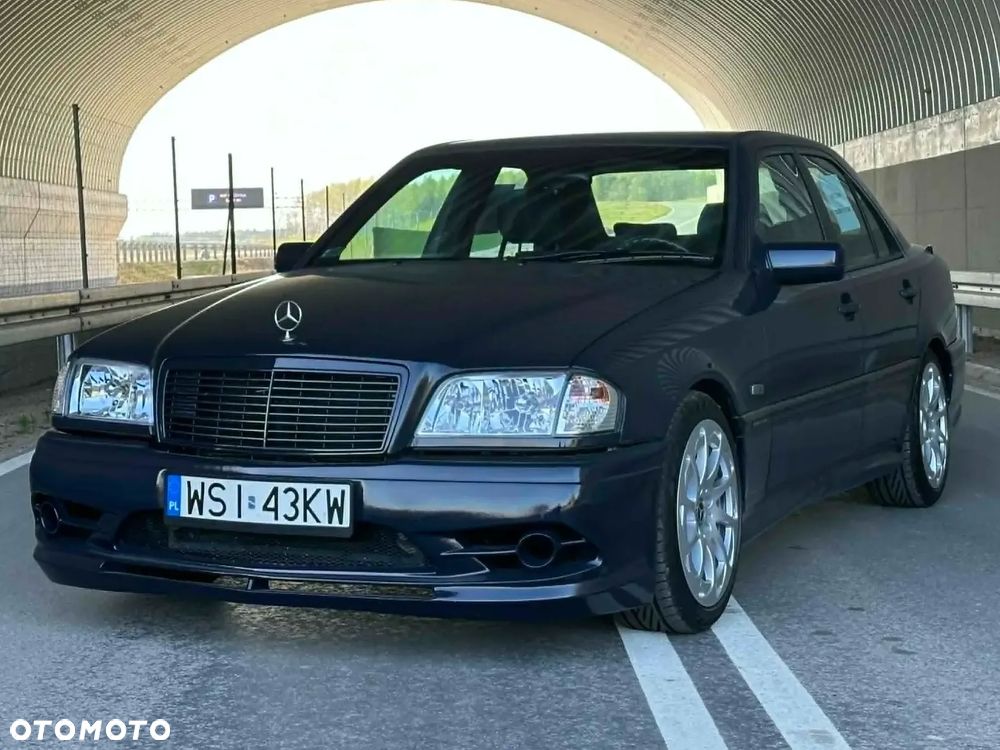 Mercedes-Benz Klasa C 180 T Esprit - 1