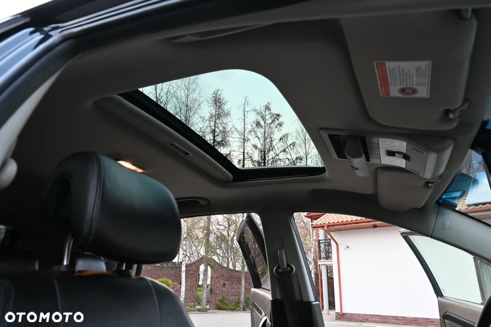 Chevrolet Captiva 3.0 4WD LTZ - 32