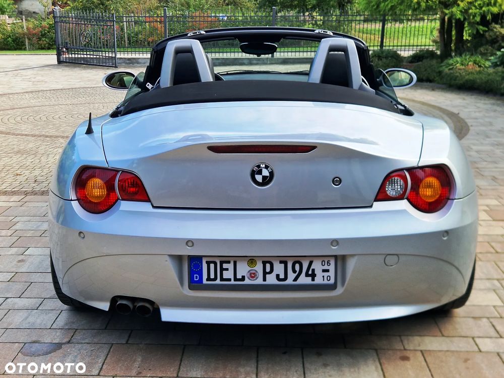 BMW Z4 2.5i - 13