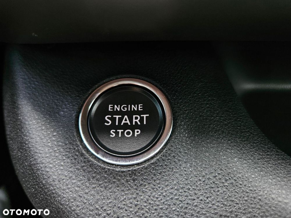 Jeep Avenger 1.2 GSE T3 Altitude Winter Edition FWD - 29