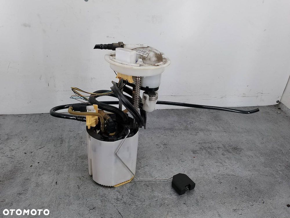 POMPA PALIWA VW PASSAT B6 3C0919051P A2C53143808 2.0 FSI - 1