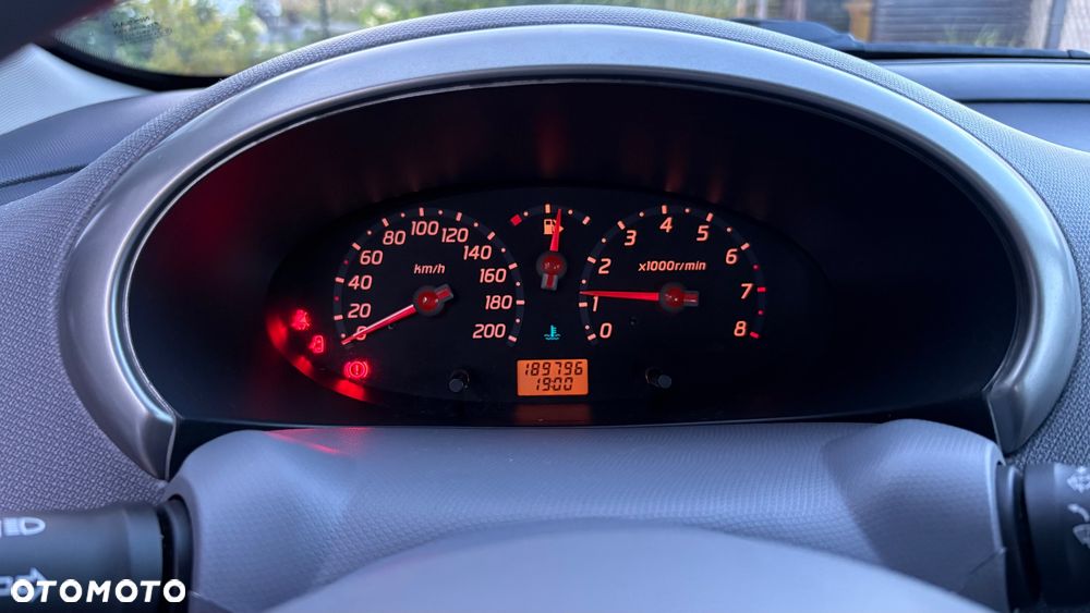 Nissan Micra - 27