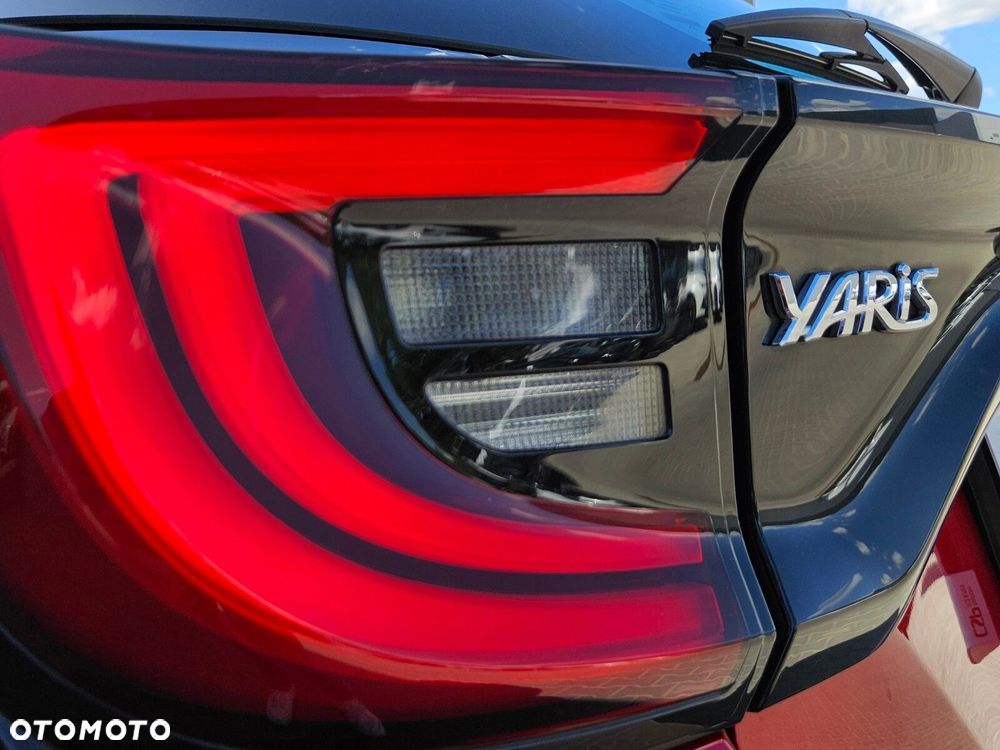 Toyota Yaris - 11