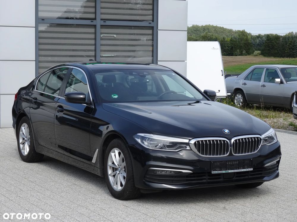 BMW Seria 5 525d Sport Line