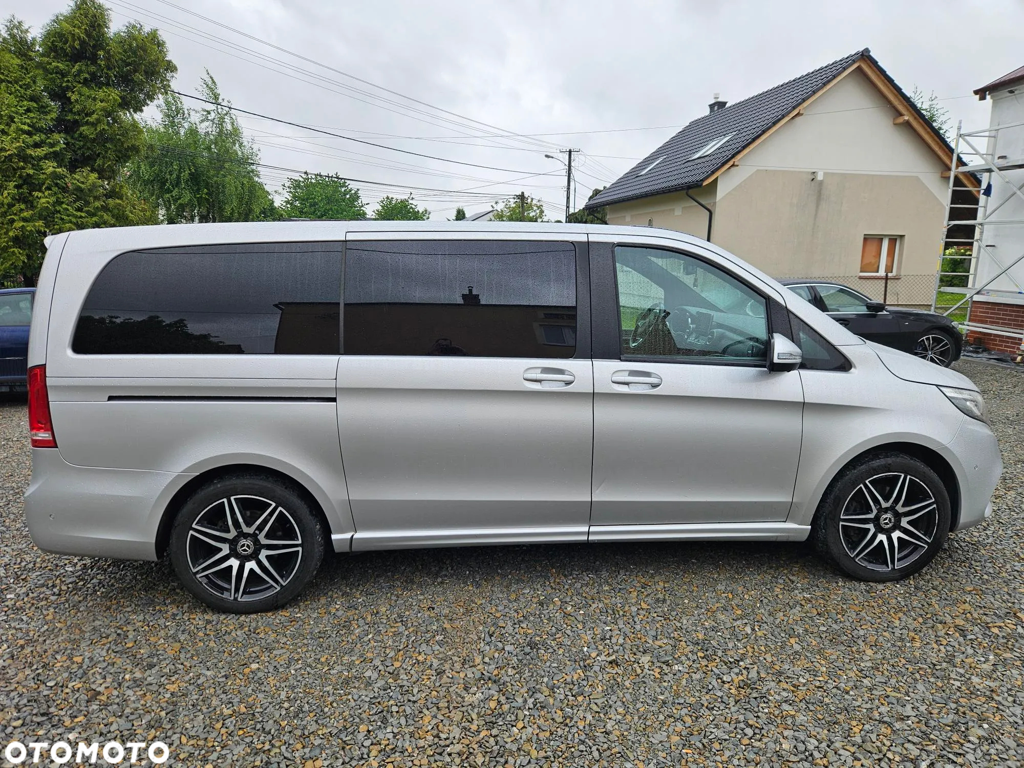 Mercedes-Benz Klasa V 220 d 4-Matic Avantgarde 7G-Tronic (d³ugi) - 6